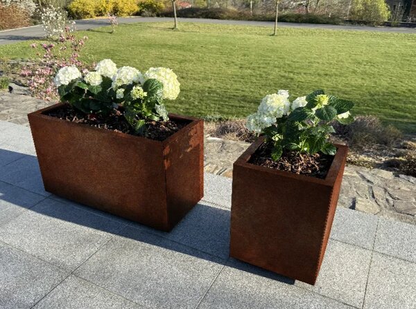 Tall Wysoka donica ogrodowa 40 × 40 × 50 cm, corten CORGARDEN 1081