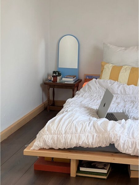 Łóżko dwuosobowe z drewna sosnowego ze stelażem 160x200 cm Japan – Karup Design