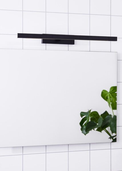 Czarny kinkiet LED (długość 60 cm) Neptunus – Markslöjd