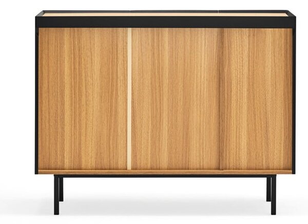 Czarno-naturalna niska komoda w dekorze dębu 110x85 cm Arista – Teulat