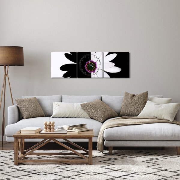 Obraz czarno - białego kwiatu (z zegarem) (90x30 cm)
