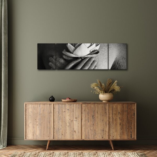 Obraz - Lotos w rękach Buddy (170x50 cm)