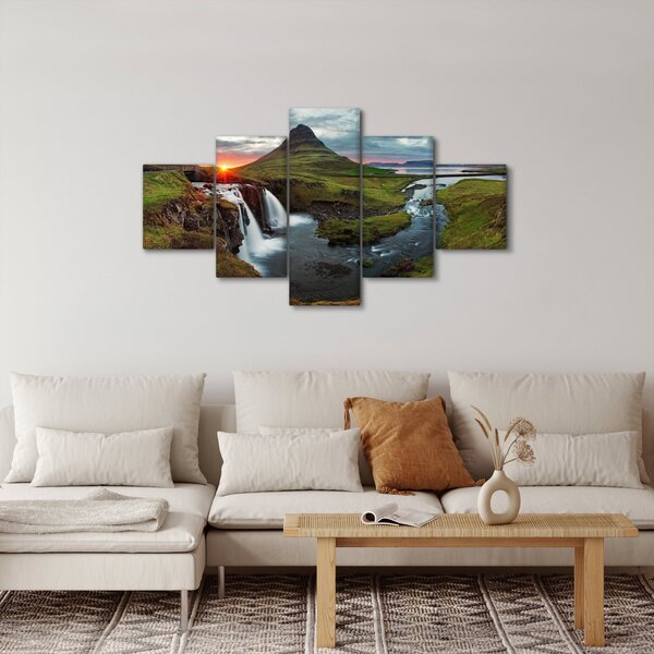 Obraz - Kirkjufell o zachodzie słońca (125x70 cm)