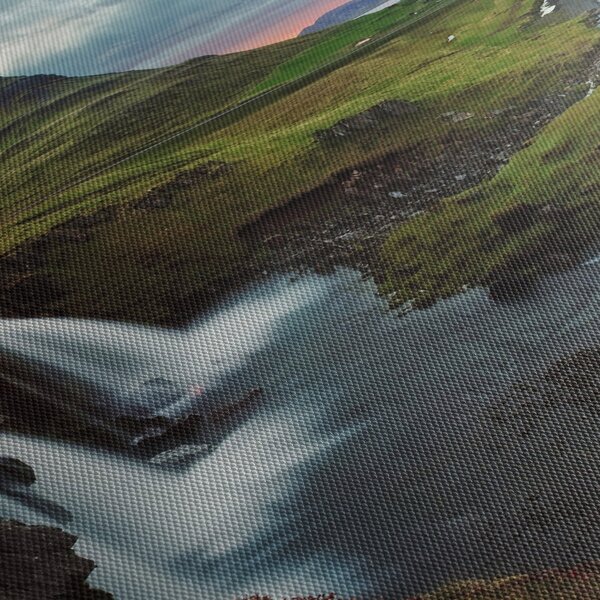 Obraz - Kirkjufell o zachodzie słońca (125x70 cm)
