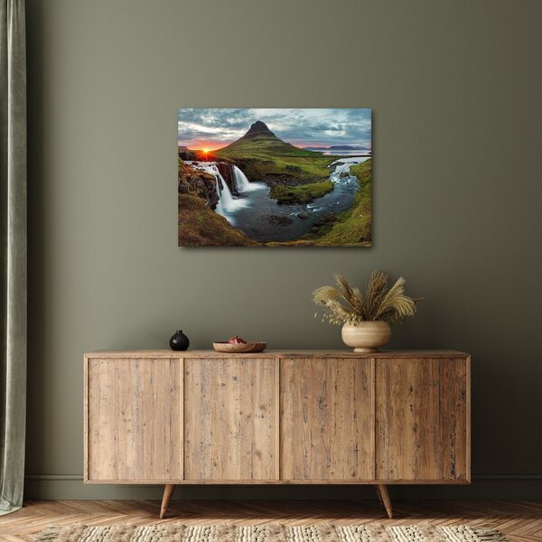 Obraz - Kirkjufell o zachodzie słońca (70x50 cm)