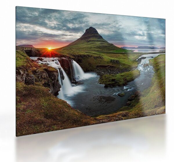 Obraz na szkle - Kirkjufell o zachodzie słońca (70x50 cm)