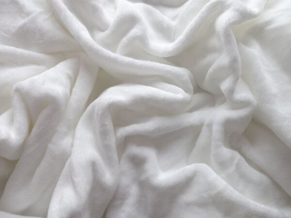 Prześcieradło z mikropluszu SOFT 180x200 cm białe