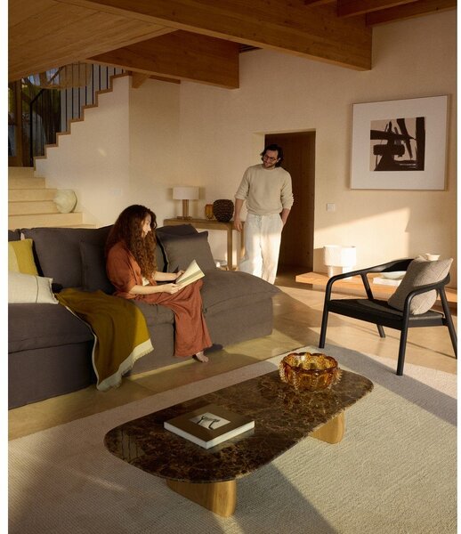 Czarny fotel drewniany/bez obicia Derile – Kave Home