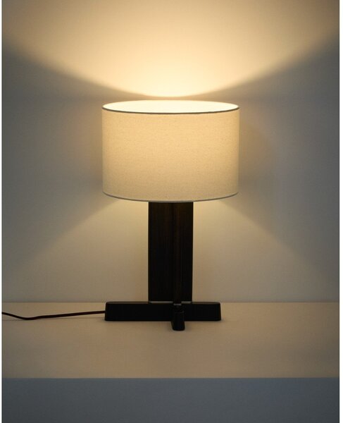 Biała/ciemnobrązowa lampa stołowa z litego drewna kauczukowego z tekstylnym kloszem (wysokość 48 cm) Niani – Kave Home