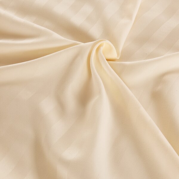 Hotelowa pościel z mikrofibry JASMINE szampański - pasek 2 cm Rozmiar pościeli: 70 x 90 cm | 140 x 220 cm