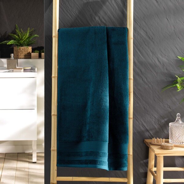 Ciemnoniebieski bawełniany ręcznik kąpielowy frotte 70x130 cm Tendresse – douceur d'intérieur