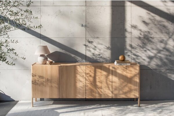 Komoda z litego drewna dębowego w naturalnym kolorze 220x85x42 cm Dvor – Gazzda