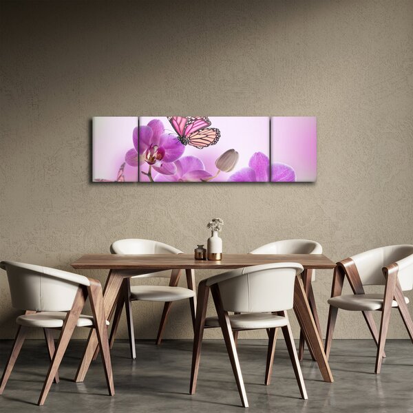 Obraz - Motyl na kwiatach orchidei, liliowy (170x50 cm)