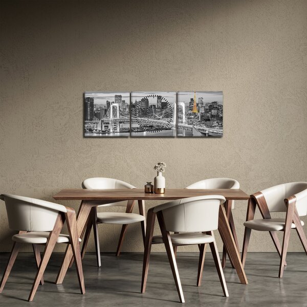 Obraz - Duże miasto z żółtą wieżą (z zegarem) (90x30 cm)