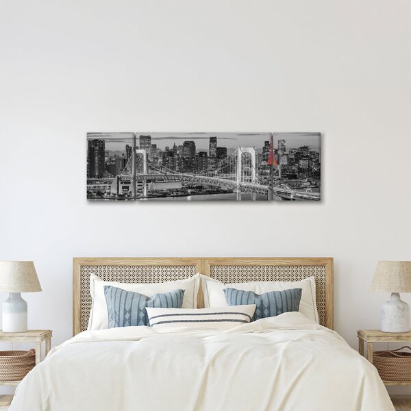 Obraz - Duże miasto z czerwoną wieżą (170x50 cm)