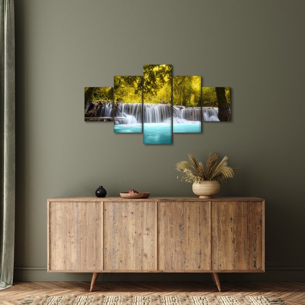 Obraz - Wodospad w jasnych kolorach (125x70 cm)