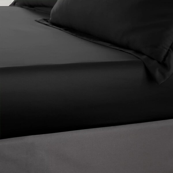 Czarne satynowe prześcieradło z gumką 90x190 cm Silky Soft – Catherine Lansfield