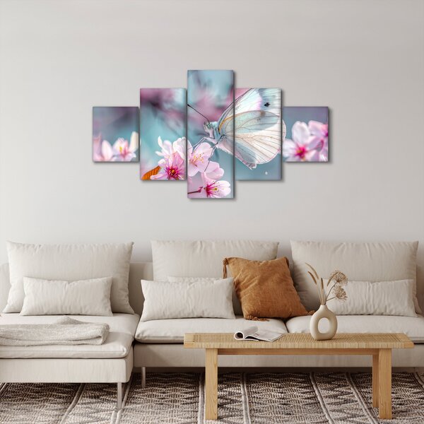 Obraz - Motyl na drzewie wiśni (125x70 cm)