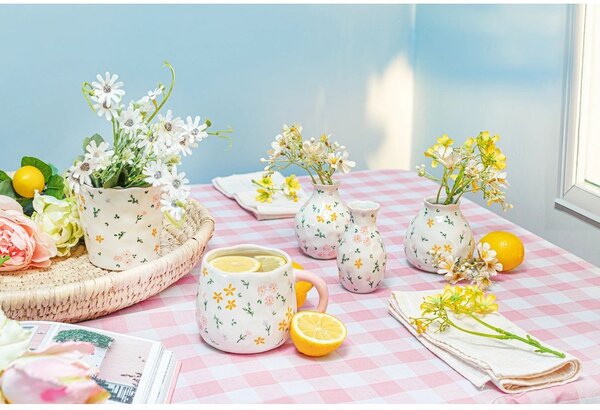 Kremowe kamionkowe wazony zestaw 3 szt. (wysokość 10 cm) Ditsy Floral – Sass & Belle