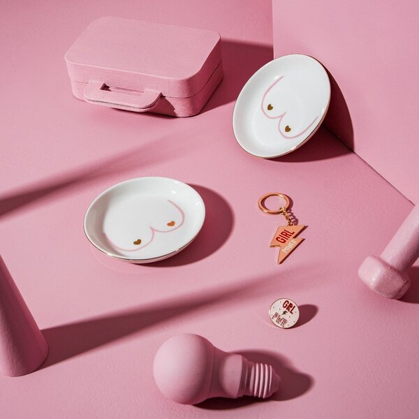 Porcelanowy talerzyk na biżuterię Girl Power – Sass & Belle