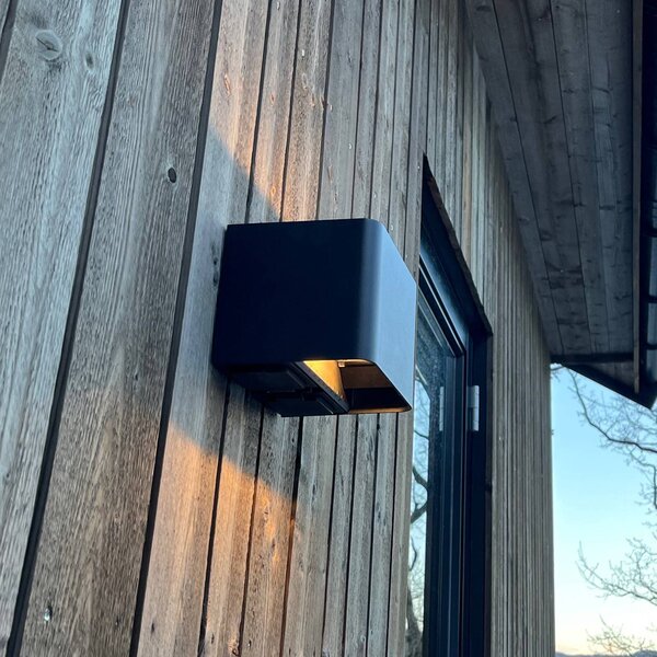 The Light Group Kinkiet zewnętrzny LED SLC Shadow, możliwość ściemniania, czarny, aluminium, nowoczesny