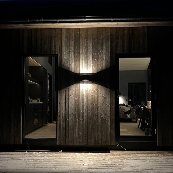 The Light Group Kinkiet zewnętrzny LED SLC Shadow, możliwość ściemniania, czarny, aluminium, nowoczesny