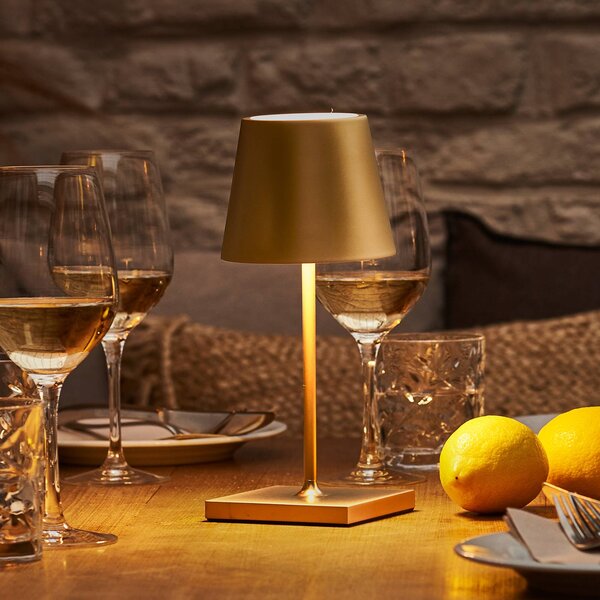 Sigor Akumulatorowa lampa stołowa LED Nuindie mini, USB-C, złota, IP54, ściemniana Nuindie, możliwość ściemniania, mosiężny / złoty, salon / jadalnia, aluminium, nowoczesny