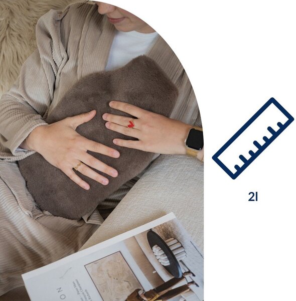 Beżowy termofor z mikropluszu 2 l Warmers – Tiseco Home Studio