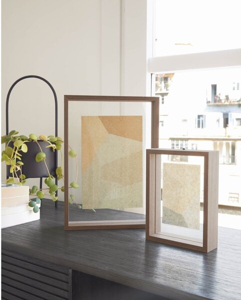 Ramka stojąca w naturalnym kolorze 22,5x31,5 cm Flavina – Kave Home