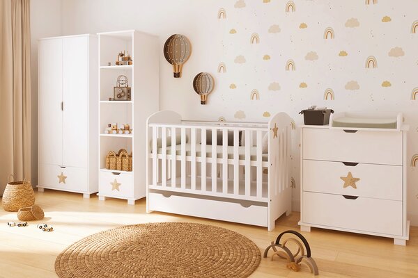 Łóżeczko dziecięce STARS BABY 120x60 z szufladą, barierką i funkcją tapczanika – białe z dekoracyjną gwiazdką