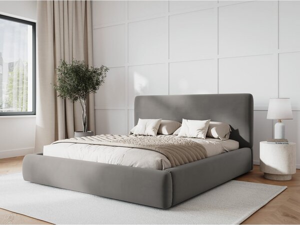 Szare tapicerowane łóżko dwuosobowe ze schowkiem i stelażem 140x200 cm Colonel – Cosmopolitan Design