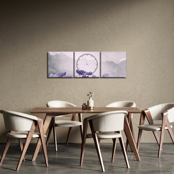 Obraz - Fioletowe kwiaty w górach (z zegarem) (90x30 cm)