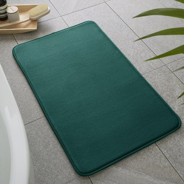 Zielone dywaniki łazienkowe do WC z pianki pamięciowej zestaw 2 szt. 50x80 cm Anti-Bacterial – Catherine Lansfield