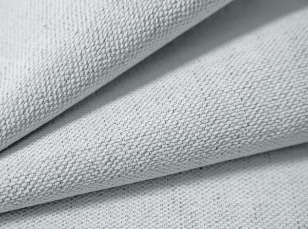 Jasnoszare tapicerowane łóżko dwuosobowe ze schowkiem ze stelażem 140x200 cm Campi – Cosmopolitan Design