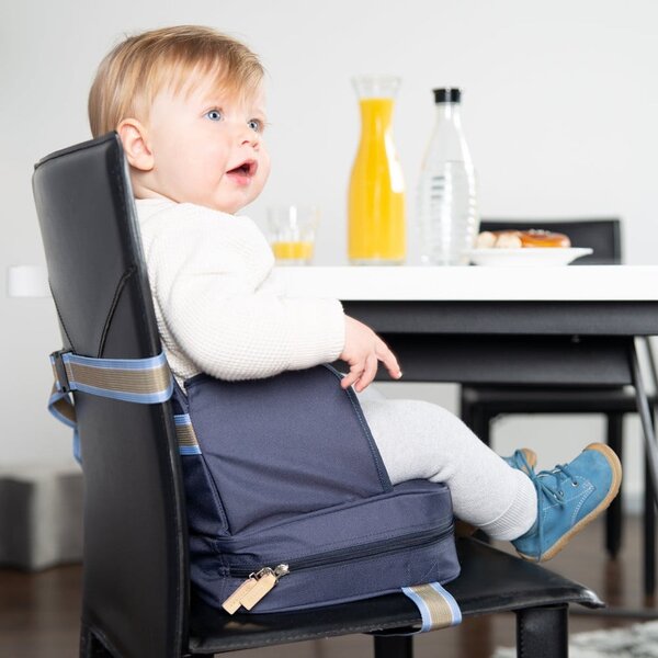 Ciemnoniebieska poduszka na krzesło dla dziecka Booster Seat – Roba