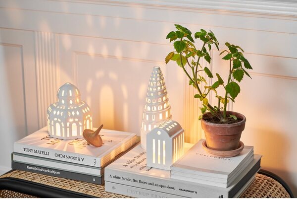 Biały ceramiczny świecznik świąteczny Kähler Design Lighthouse, ø 9 cm