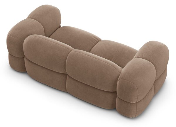 Brązowa aksamitna sofa 210 cm Loretto – Cosmopolitan Design