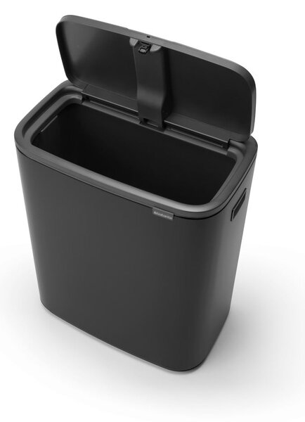 Stalowy kosz na śmieci otwierany na dotyk w kolorze matowej czerni 60 l Bo Touch Bin – Brabantia