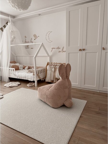 Jasnoróżowy dziecięcy worek do siedzenia Funny Bunny – The Brooklyn Kids