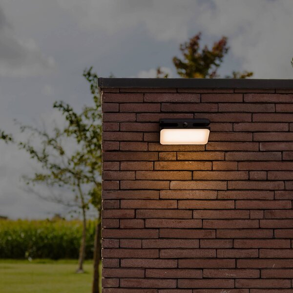 LUTEC Kinkiet zewnętrzny LED z panelem słonecznym AERO, czarna, 21 cm, czujnik ruchu, AERO, czarny, aluminium, nowoczesny
