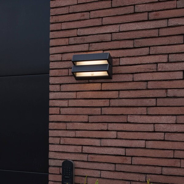 LUTEC Kinkiet zewnętrzny LED z panelem słonecznym BARLO, ciemnoszara, 21 cm, czujnik BARLO, aluminiowy / szary / cynkowy, tworzywo sztuczne, nowoczesny