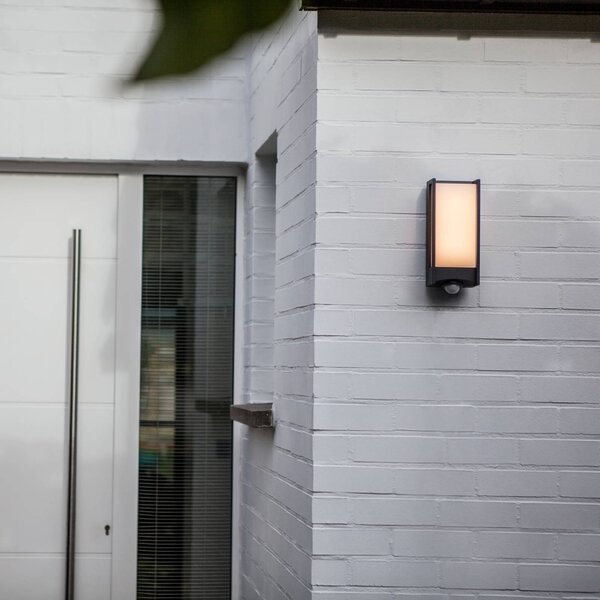 LUTEC Zewnętrzny kinkiet zewnętrzny LED z czujnikiem QUBO, ciemnoszara, wysokość 27 QUBO, aluminiowy / szary / cynkowy, aluminium, nowoczesny