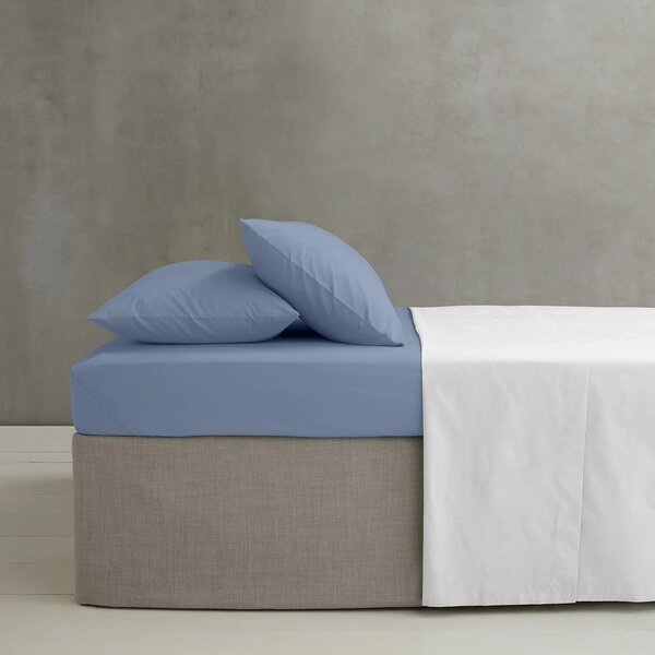 Niebieskie prześcieradło z perkalu z gumką 150x200 cm Easy Iron Percale – Catherine Lansfield