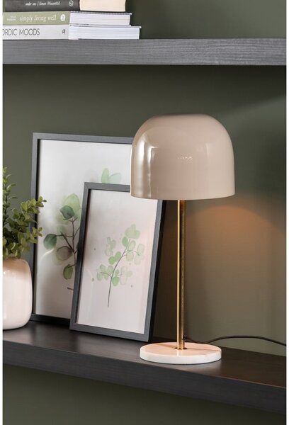 Kremowa lampa stołowa z metalowym kloszem (wysokość 50 cm) Manta – Leitmotiv