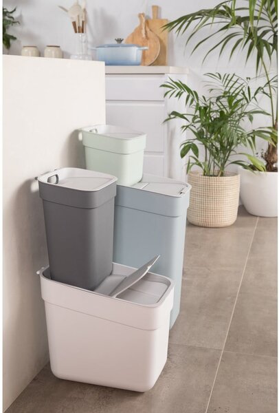 Ciemnoszary kosz na śmieci do segregacji odpadów z plastiku z recyklingu 20 l Ready To Collect – Curver