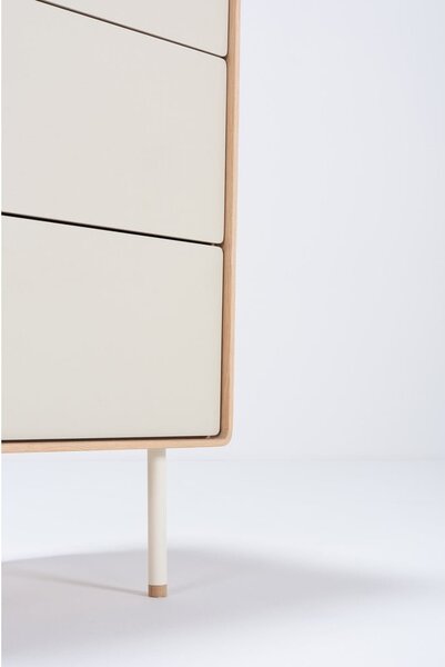 Biało-naturalna wysoka komoda z litego drewna dębowego 60x100 cm Fina – Gazzda