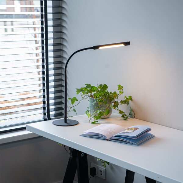 Designerska lampa stołowa czarna z wbudowanym LED i ściemniaczem dotykowym - Palka