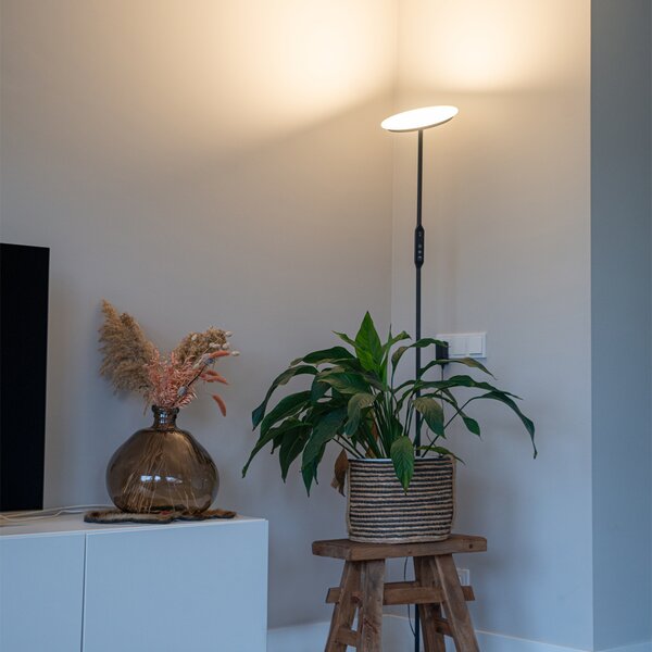 Lampa stojąca czarna w tym LED z pilotem - Bumu