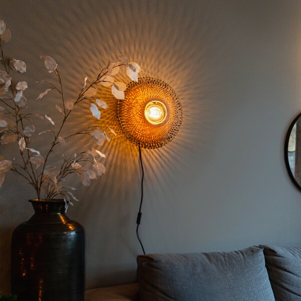 Orientalna lampa ścienna bambusowa 35 cm z wtyczką - Rina
