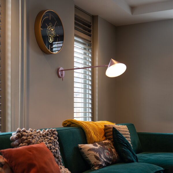 Designerska lampa ścienna różowa regulowana - Triangolo